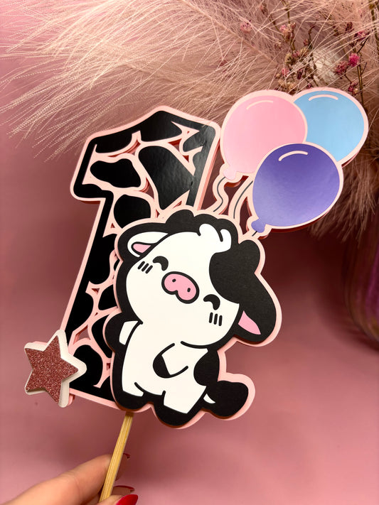 Topper 3D na tort - Krowa z cyfrą i balonikami