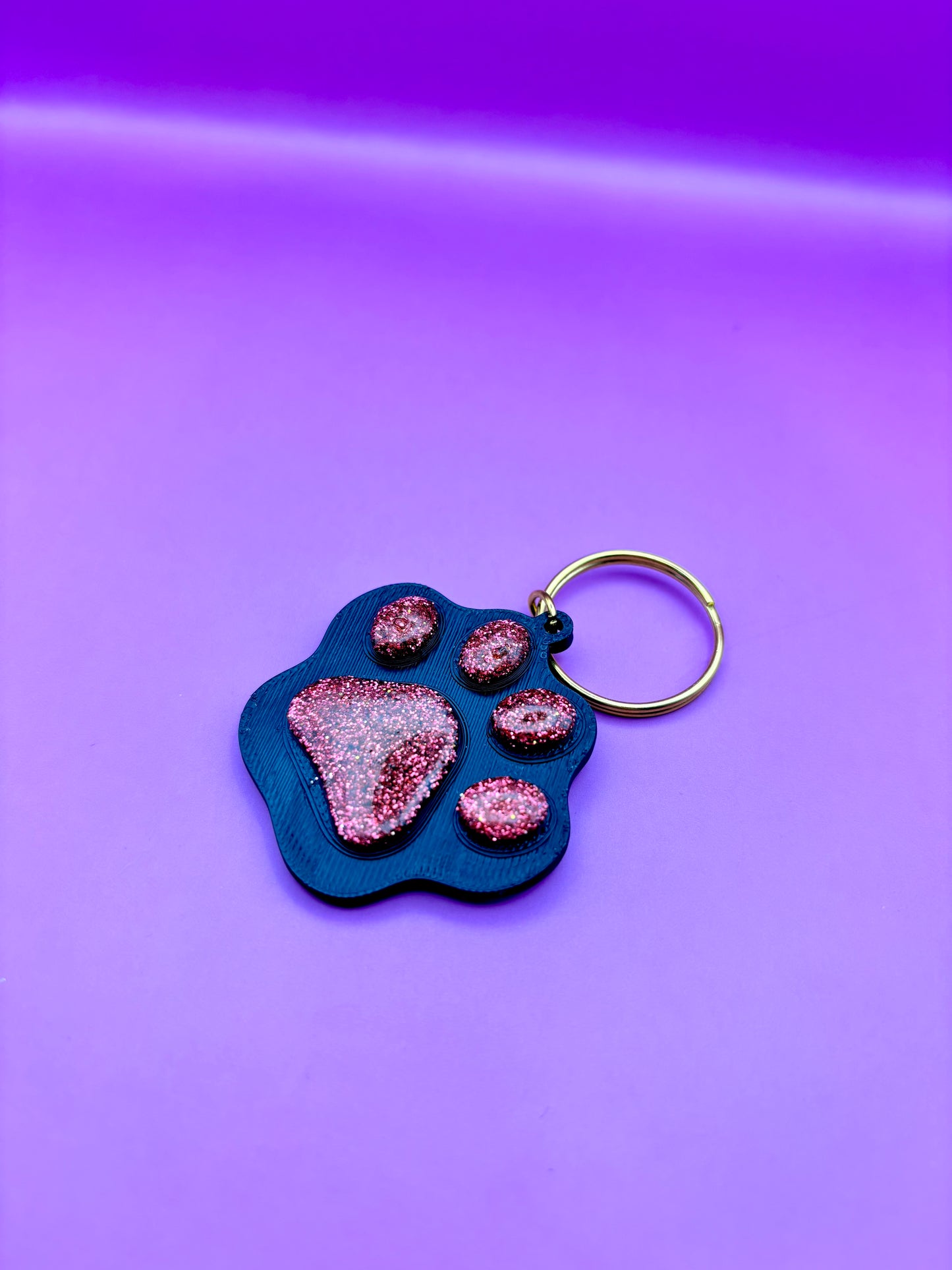 Identyfikator NFC dla psa - brelok w kształcie łapki