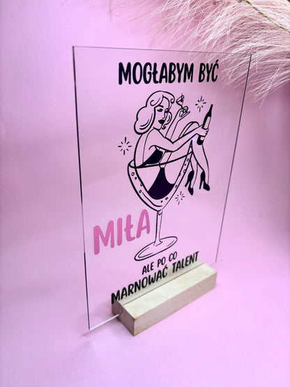 Sarkastyczny prezent dla przyjaciółki