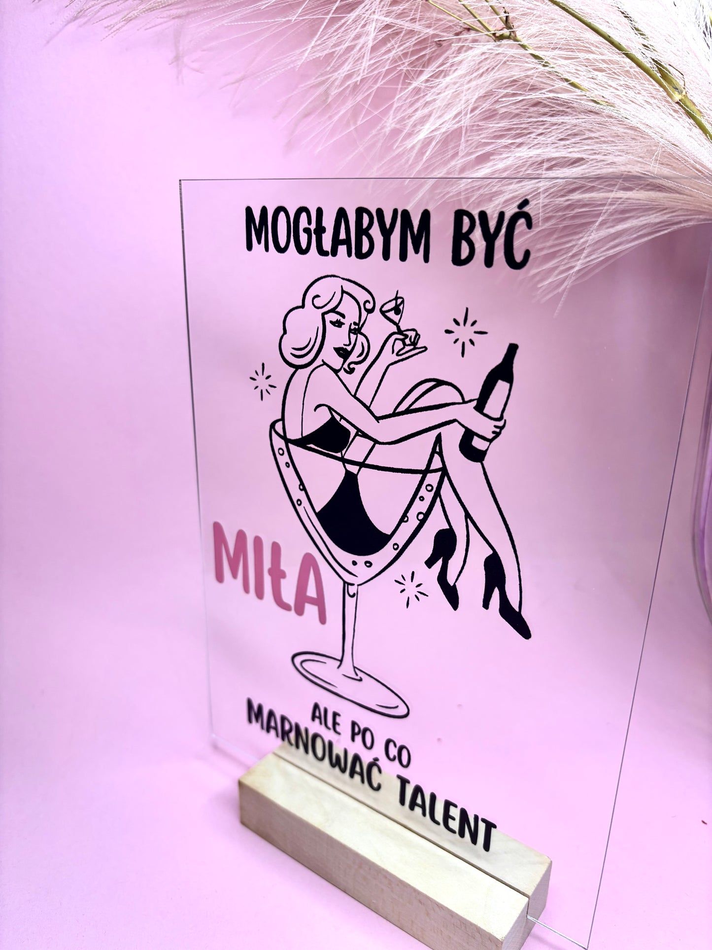 Prezent sarkastyczny dla przyjaciółki 