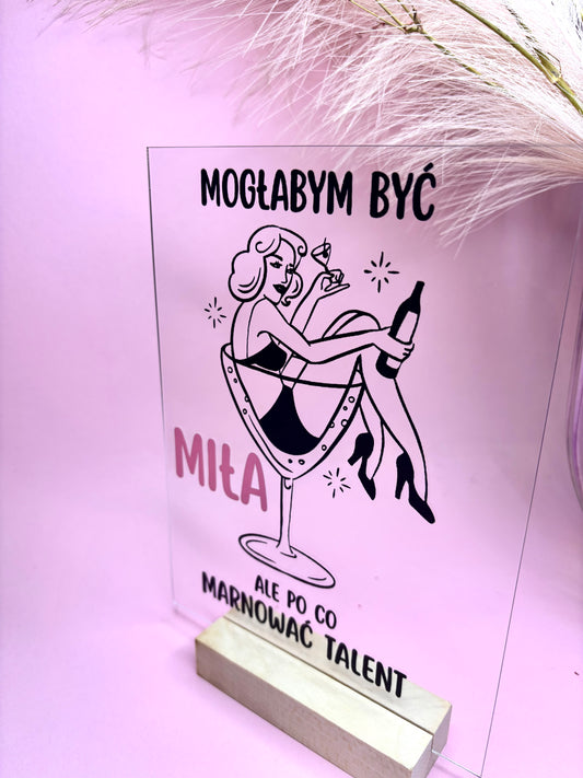 Prezent sarkastyczny dla przyjaciółki 