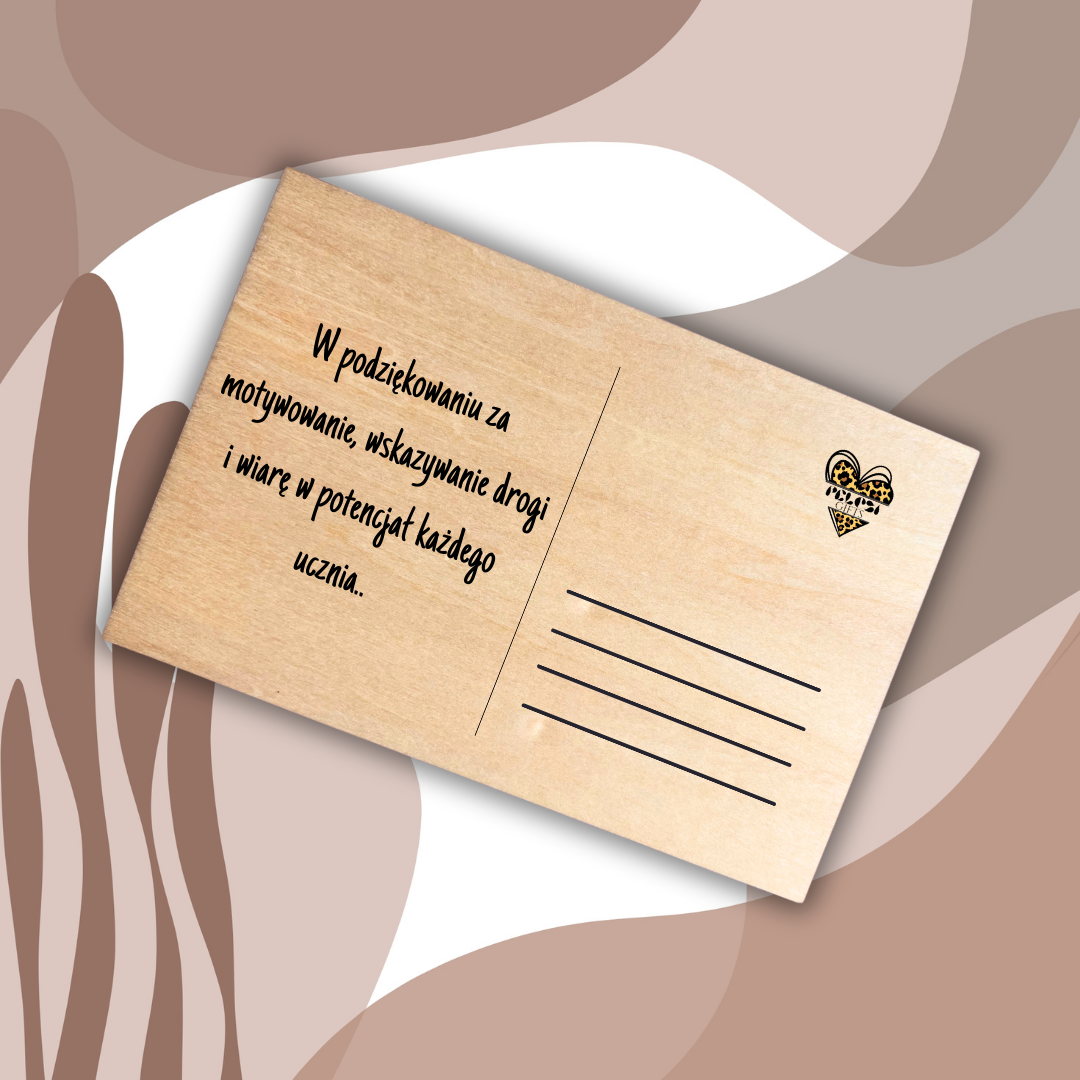 życzenia na drewnianej pocztówce na dzień nauczyciela