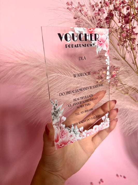 przezroczysty akrylowy voucher z różowymi kwiatami